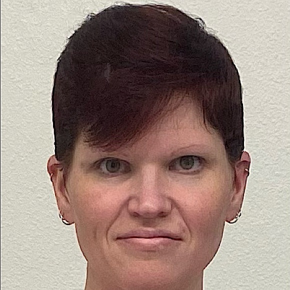 Meet your Posher, Shelli - Picture 1 of 1